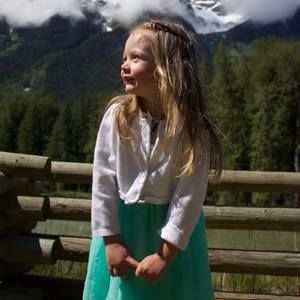 Meet your Posher, Minni